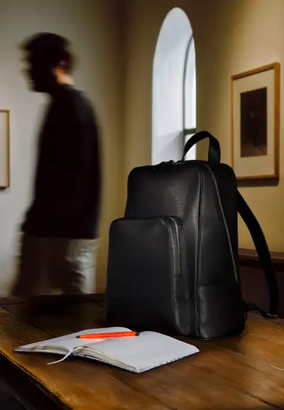 Leder Rucksack schwarz